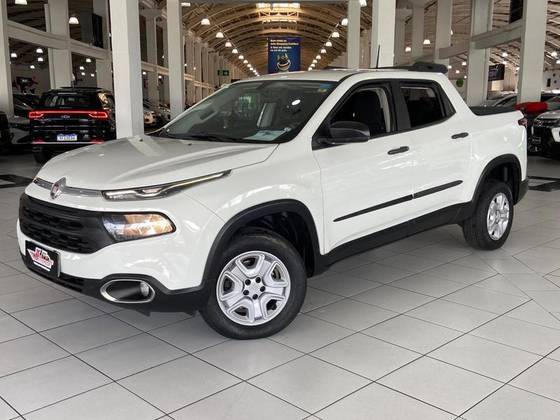 FIAT TORO 1.8 16V EVO FLEX FREEDOM AT6 FIAT TORO 1.8 16V EVO FLEX FREEDOM AT6